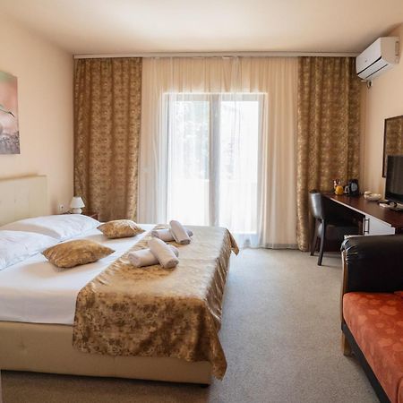 Garden House Bed & Breakfast Apatin Ngoại thất bức ảnh